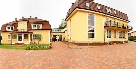 Kolor Restauracja Alojamento de Acomodação e Pequeno-almoço 3*