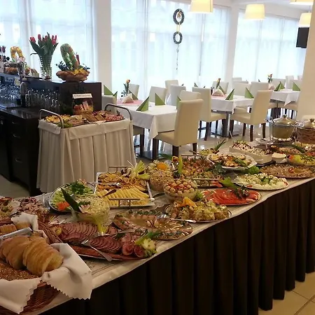 Kolor Restauracja 3*