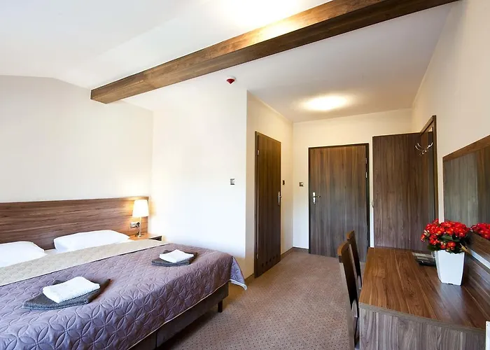 Kolor Restauracja לינה וארוחת בוקר אוסטראון