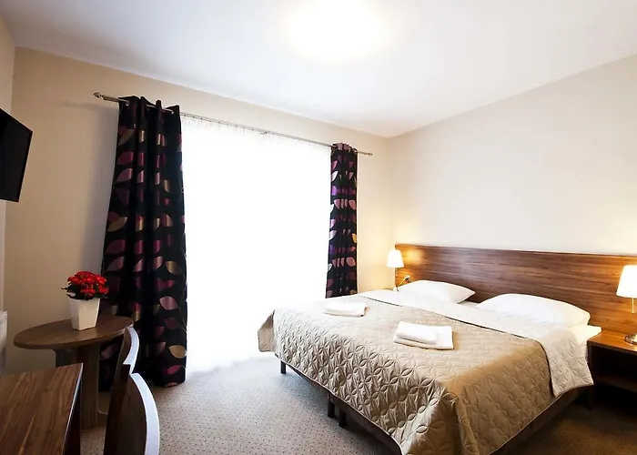 Kolor Restauracja לינה וארוחת בוקר 3*