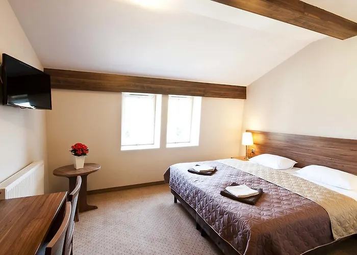 לינה וארוחת בוקר Kolor Restauracja