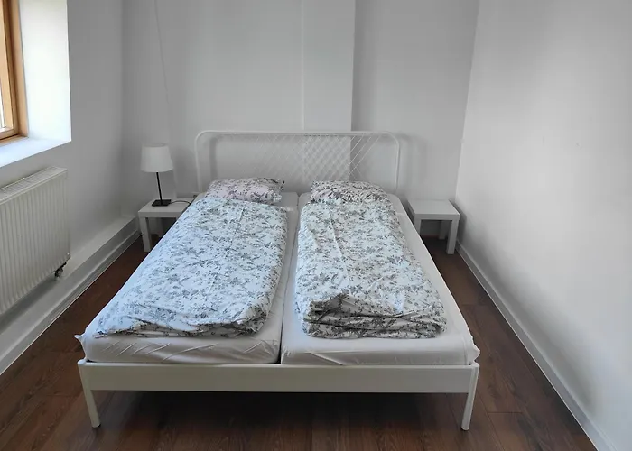 לינה וארוחת בוקר Kolor Restauracja 3*