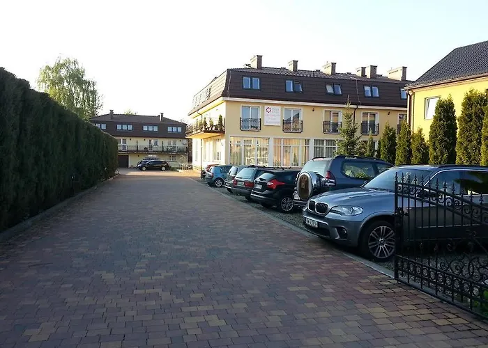 Kolor Restauracja אוסטראון